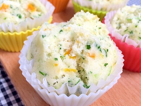 ホットケーキミックスで野菜蒸しパン【離乳食】